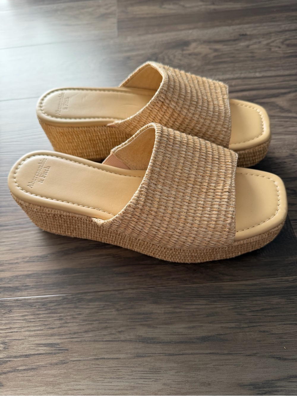 Woven Platform Slide Sandals in Natural Beige